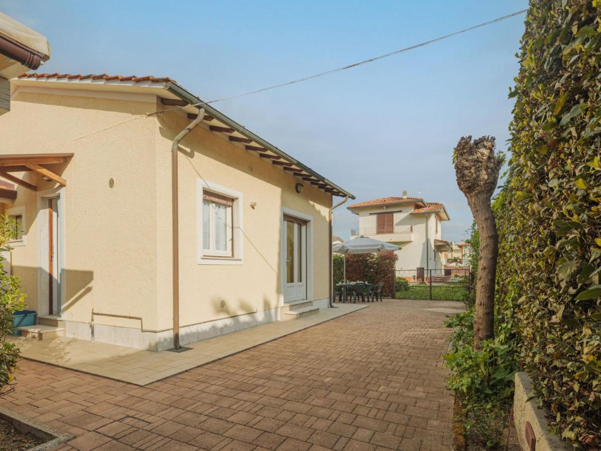 Holiday Home Manuela By Interhome Marina di Pietrasanta Zewnętrze zdjęcie